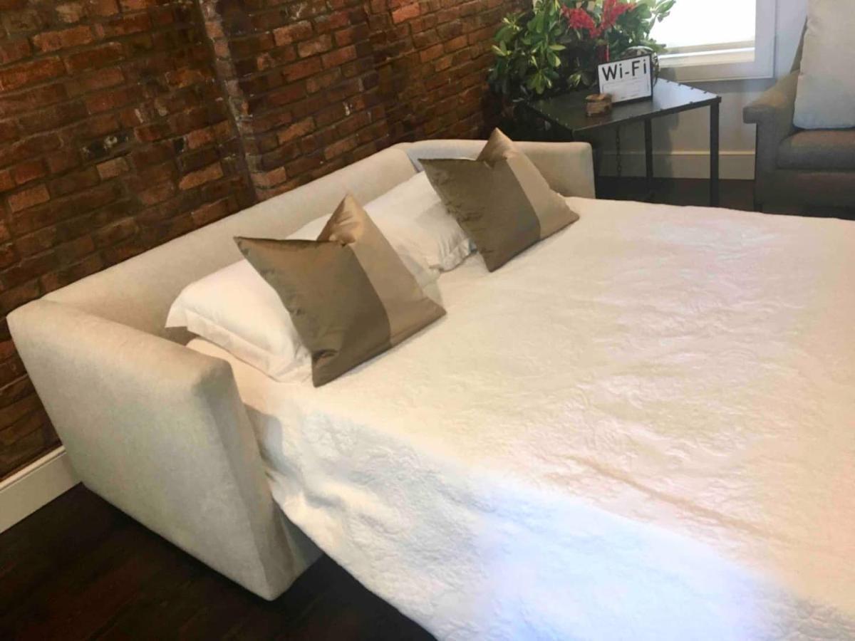 Luxury Design Focused, Detroit Themed Apt Near Downtown In The Art District Exterior foto